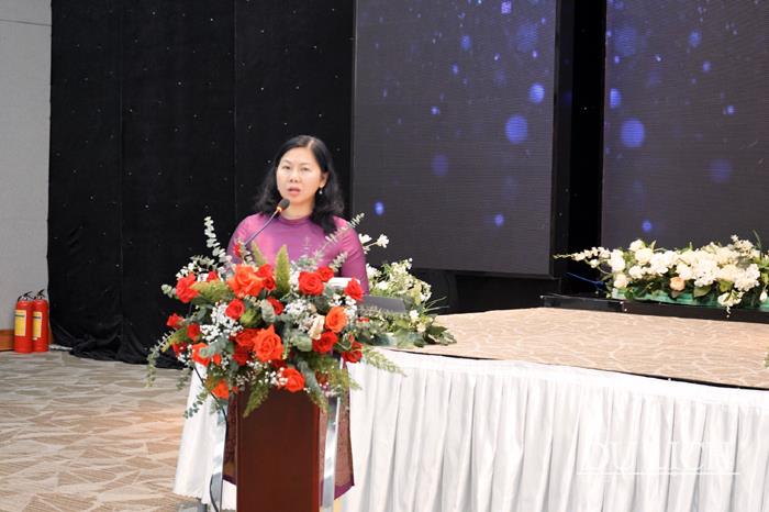 Bà Nguyễn Thanh Bình, Phó Vụ trưởng Vụ Khách sạn – Tổng cục Du lịch phát biểu tại hội thảo